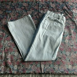 Like New Condition! Bright White!